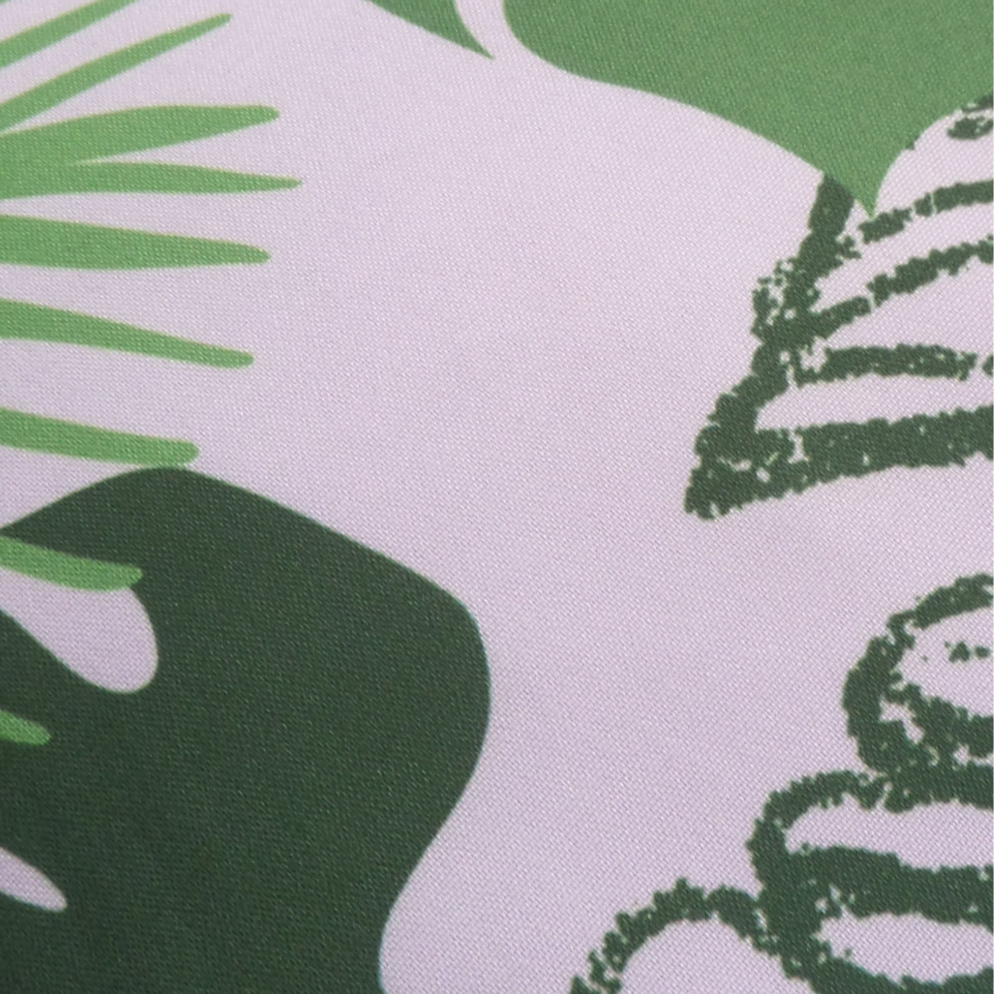 Cojín decorativo hojas que aporta confort, estilo y calidez al hogar. Su textura agradable y material resistente lo hacen ideal para salas y dormitorios, mejorando el descanso y renovando la decoración diaria.