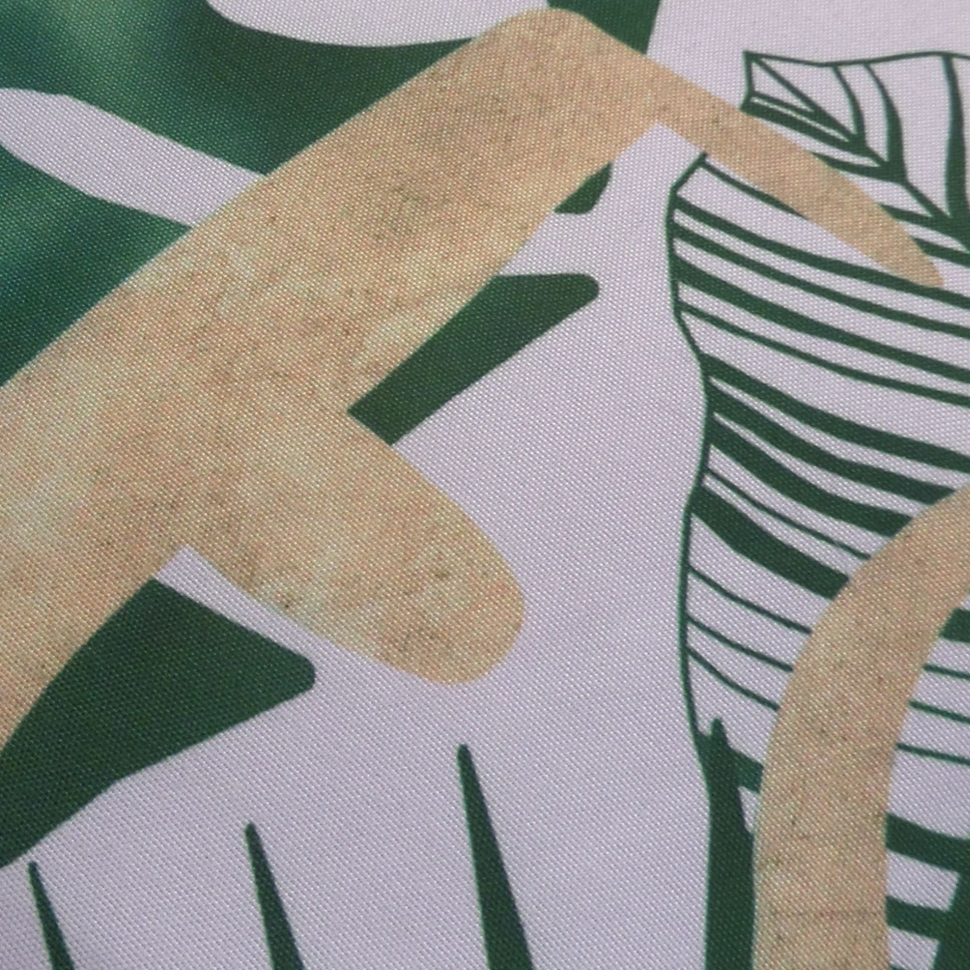 Cojín decorativo hojas que aporta confort, estilo y calidez al hogar. Su textura agradable y material resistente lo hacen ideal para salas y dormitorios, mejorando el descanso y renovando la decoración diaria.